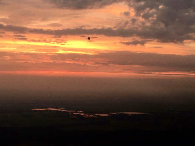 C42 am Morgenhimmel über Brandenburg